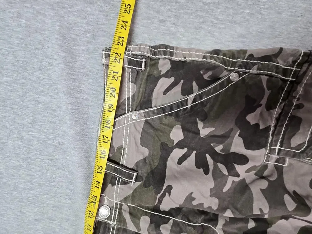 True Religion Shorts Mens 40 Green Camo Cargo Canvas Pockets Army Outdoor Summer